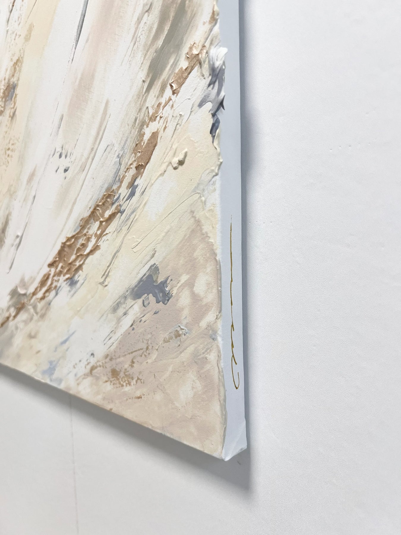 “CLARITY-ECRU2405102”